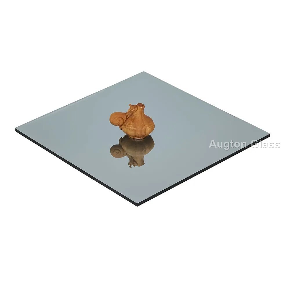 Reflective Glass - production and packaging detail 2