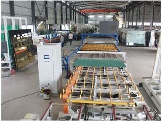 Temperable Mirror - production and packaging detail 2